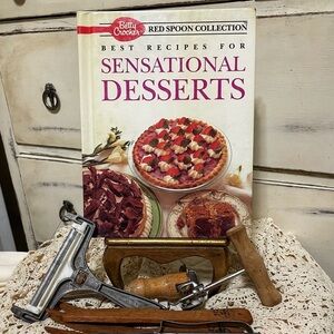 Betty Crocker Red Spoon Collection Cookbook with Red and White Cover
